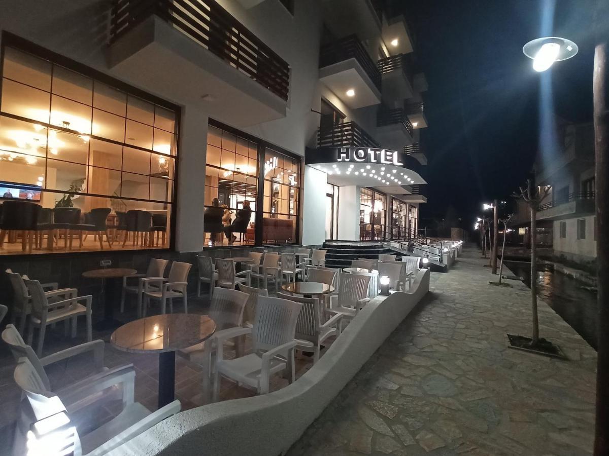 Grand Hotel Pogradec Tushemisht Екстериор снимка