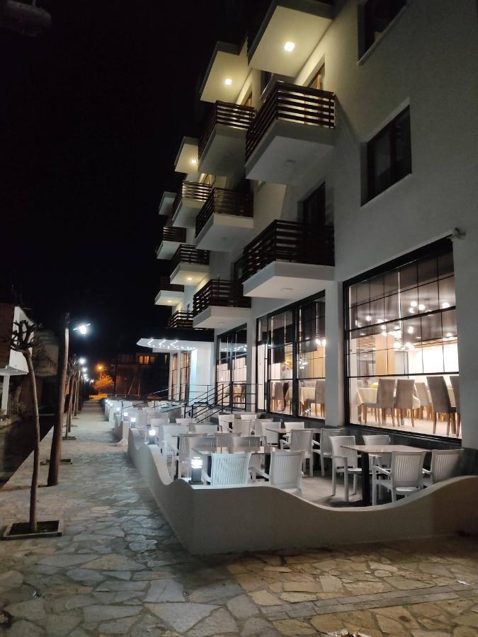 Grand Hotel Pogradec Tushemisht Екстериор снимка