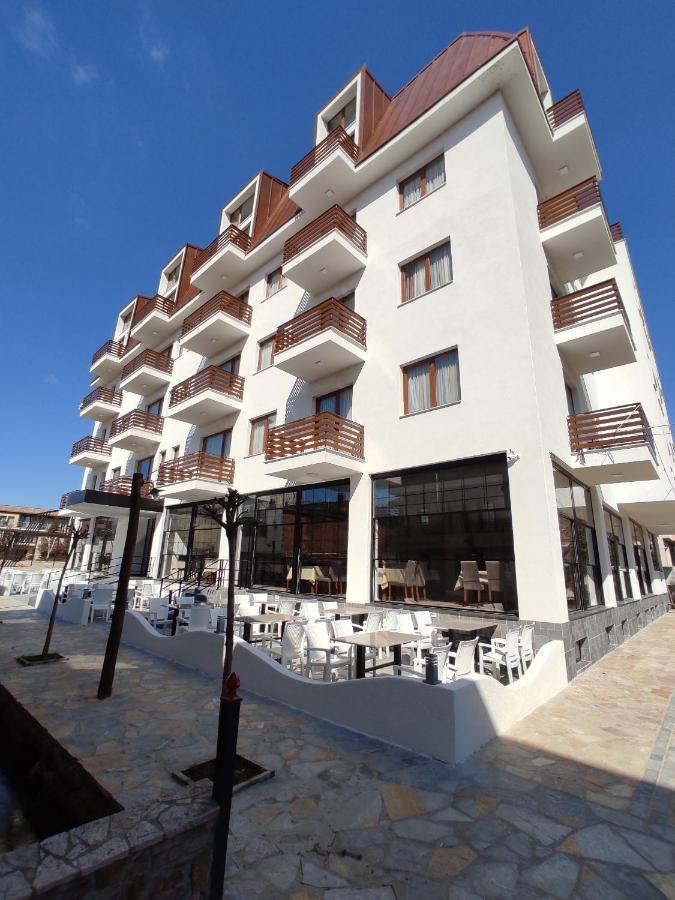 Grand Hotel Pogradec Tushemisht Екстериор снимка