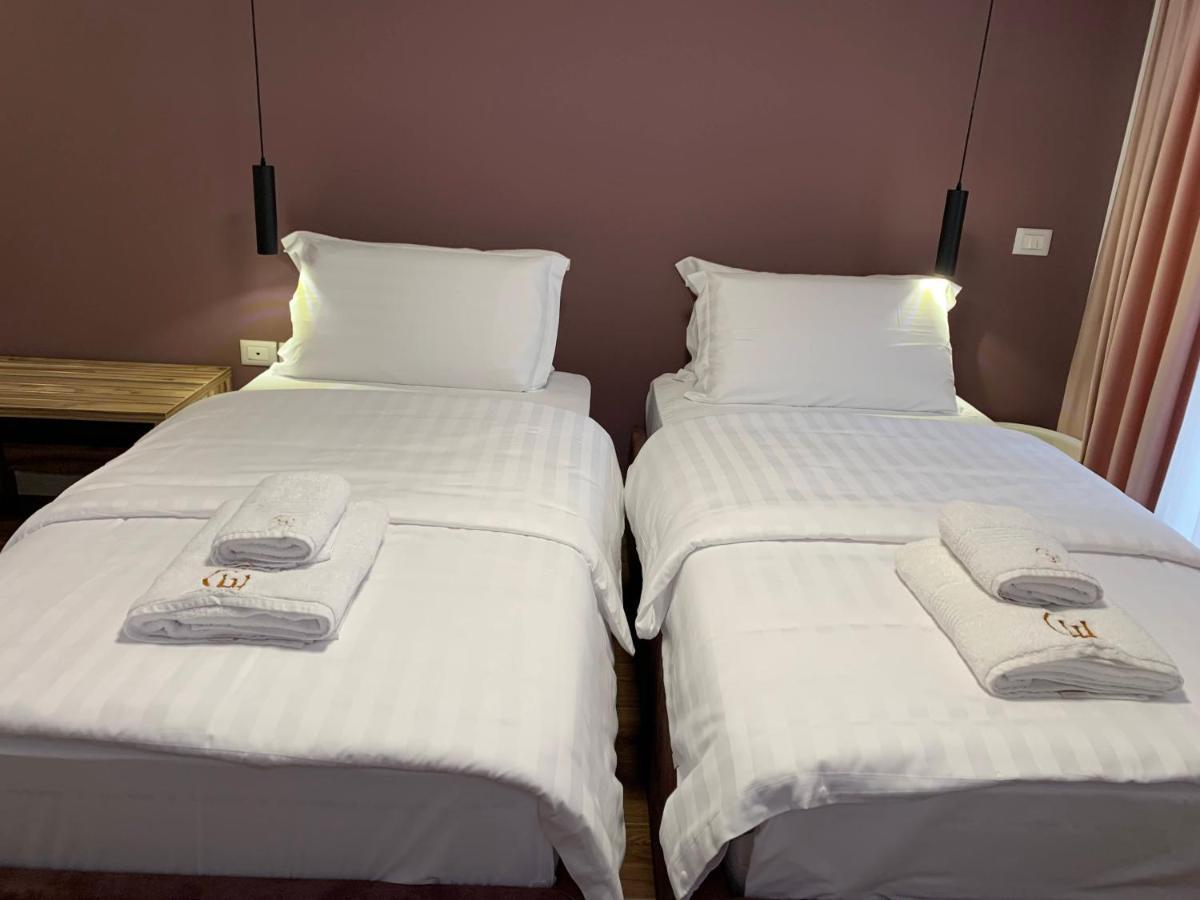 Grand Hotel Pogradec Tushemisht Екстериор снимка
