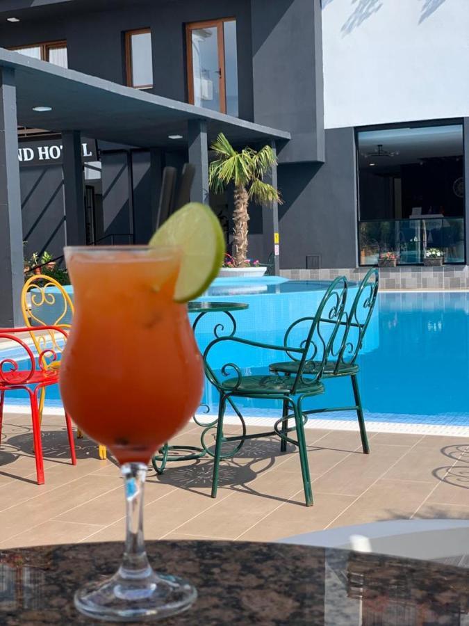 Grand Hotel Pogradec Tushemisht Екстериор снимка